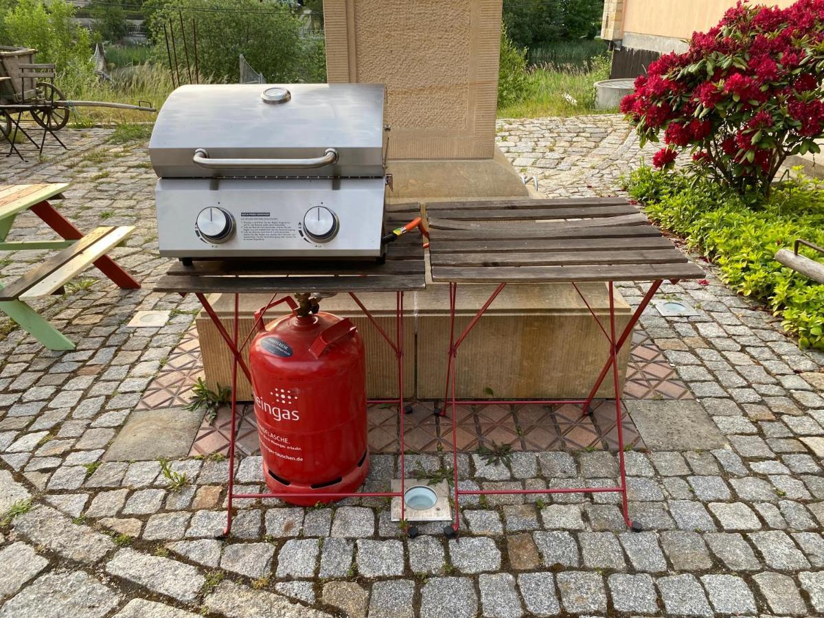 Ferienwohnung Wachstube Mit 3 Schlafraeumen Im Rittergut Leppersdorf Wachau Exterior foto